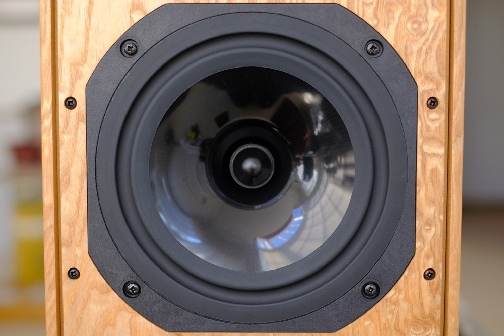 Soundstageaustralia Com Harbeth Audio Compact 7es 3 40th Anniversary Edition Loudspeakers