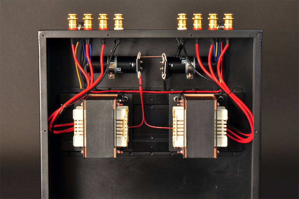 SoundStageAustralia.com Line Magnetic Integrated Amplifier