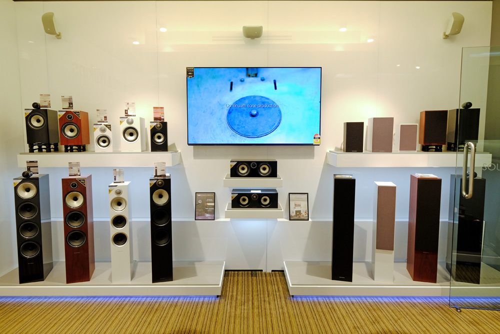 Bowers & Wilkins